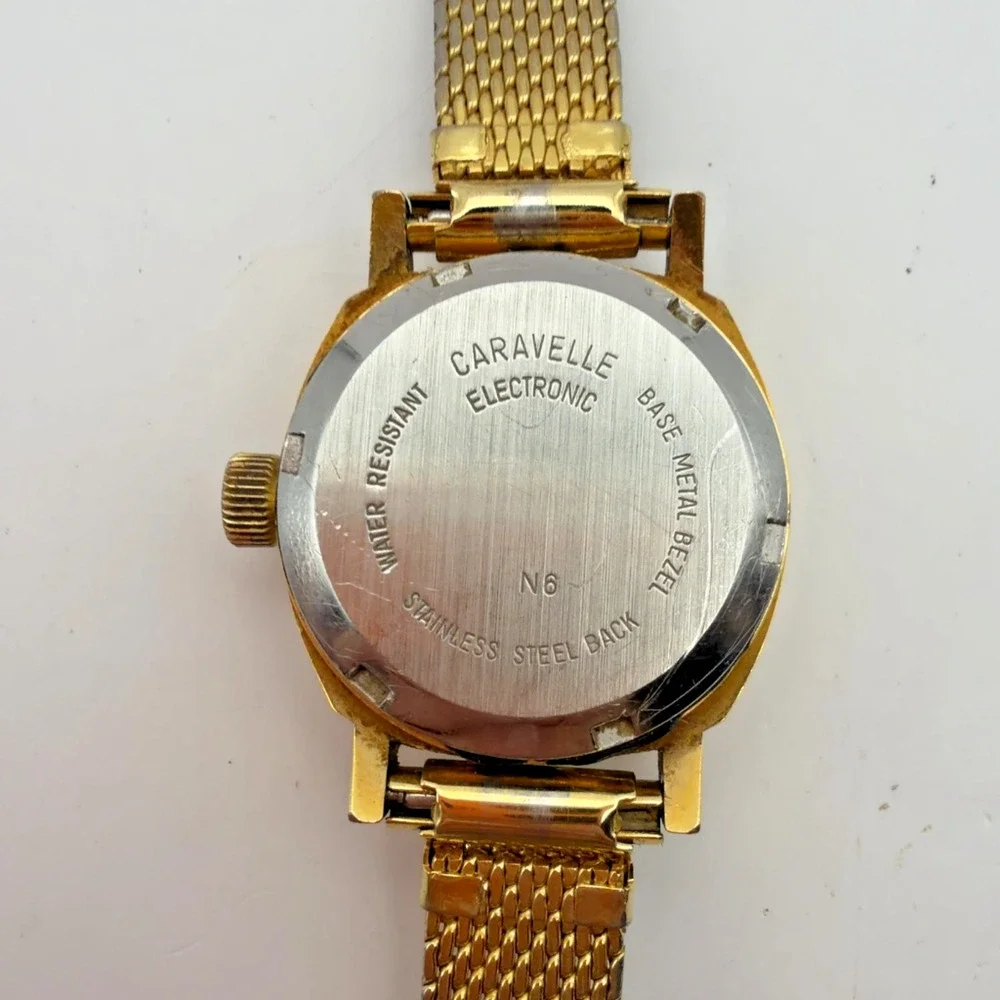 Caravelle Electronic Ladies Wristwatch Gold Tone Mesh Band For Parts